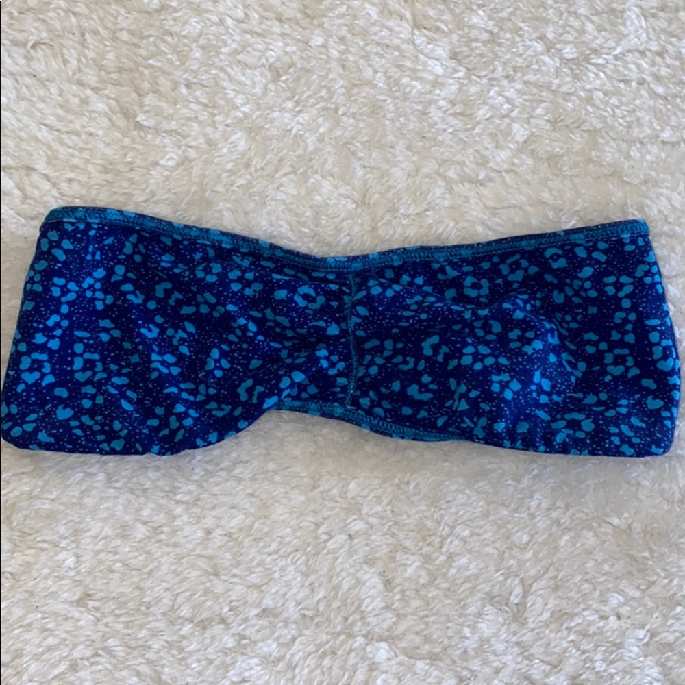 NWOT Blue Dots Bandeau Stretchy Strapless Bra